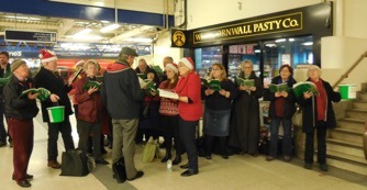 M/ Christmas Carols at Richmond Station December 2016